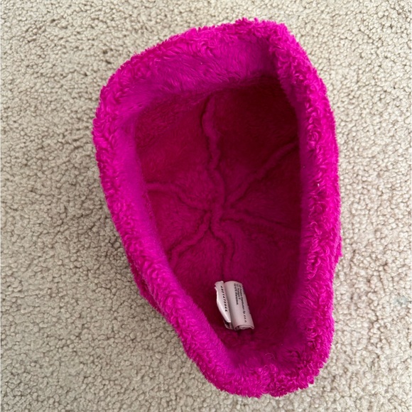 The North Face Infant Fleece Hat - Picture 4 of 5